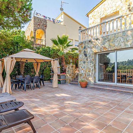 Stunning Home In Палафолс Екстериор снимка